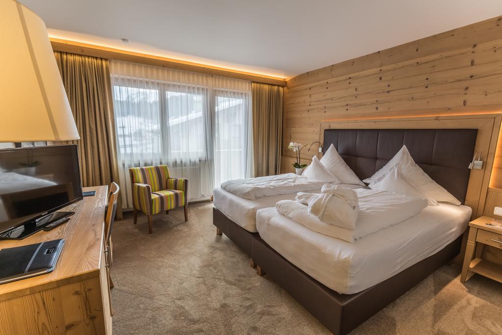 Hotel Plattenhof Lech am Arlberg Bagian luar foto